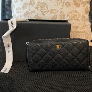 CHANEL CLASSIC LONG ZIPPED WALLET